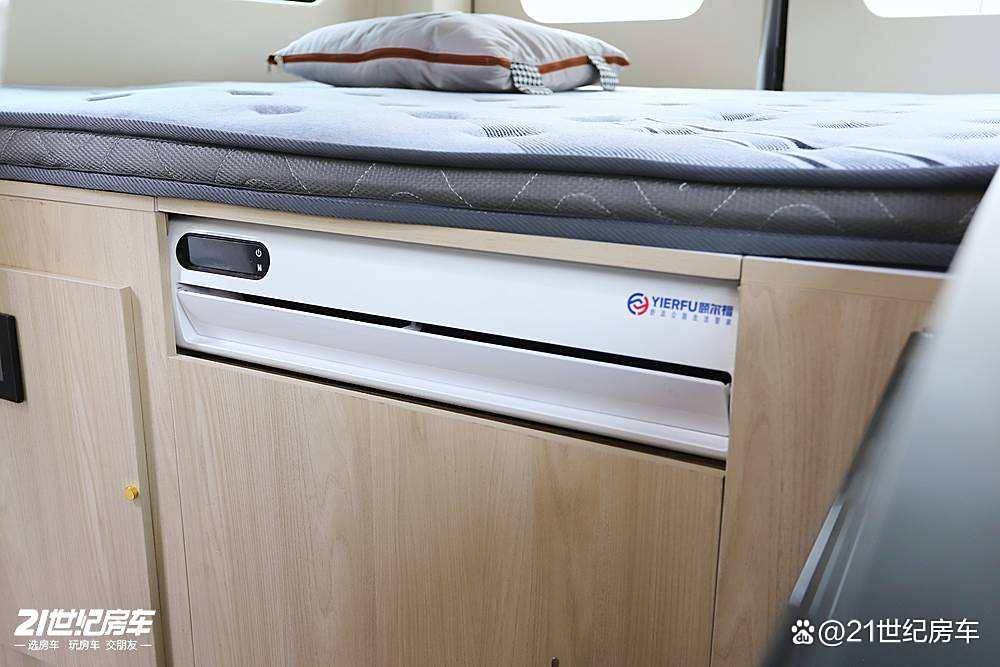 航绿牌C照畅驾的纯电宿营车科发吉利远程开元棋牌app93度电+430km续(图7) 航绿牌C照畅驾的纯电宿营车科发吉利远程开元棋牌app93度电+430km续(图7)