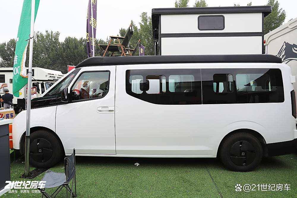 航绿牌C照畅驾的纯电宿营车科发吉利远程开元棋牌app93度电+430km续(图8) 航绿牌C照畅驾的纯电宿营车科发吉利远程开元棋牌app93度电+430km续(图8)