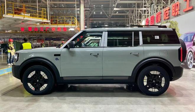 智趣烈马上市：四驱+电动举升车顶开元棋牌app2298万元起福特(图14)