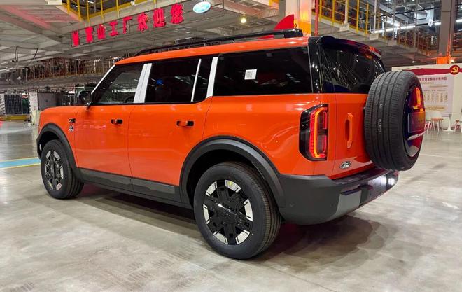 智趣烈马上市：四驱+电动举升车顶开元棋牌app2298万元起福特(图11)