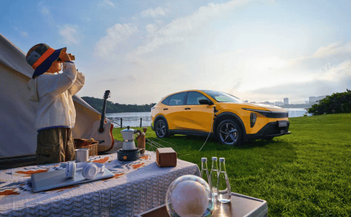 S：周末露营全家出行的优选座驾开元ky棋牌易至汽车羿驰05